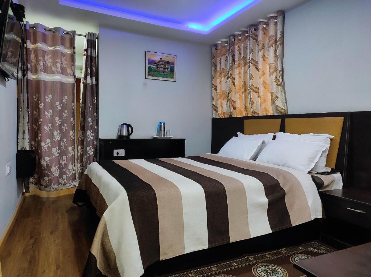 Hotel Kasturi Gangtok Buitenkant foto