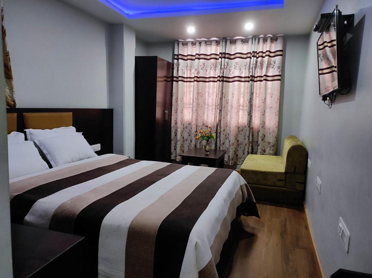 Hotel Kasturi Gangtok Buitenkant foto