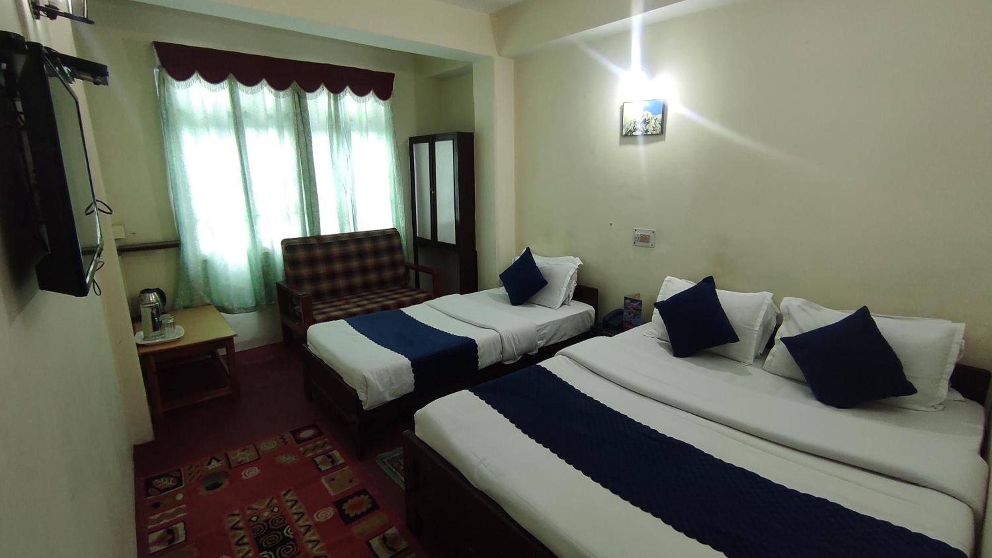 Hotel Kasturi Gangtok Buitenkant foto