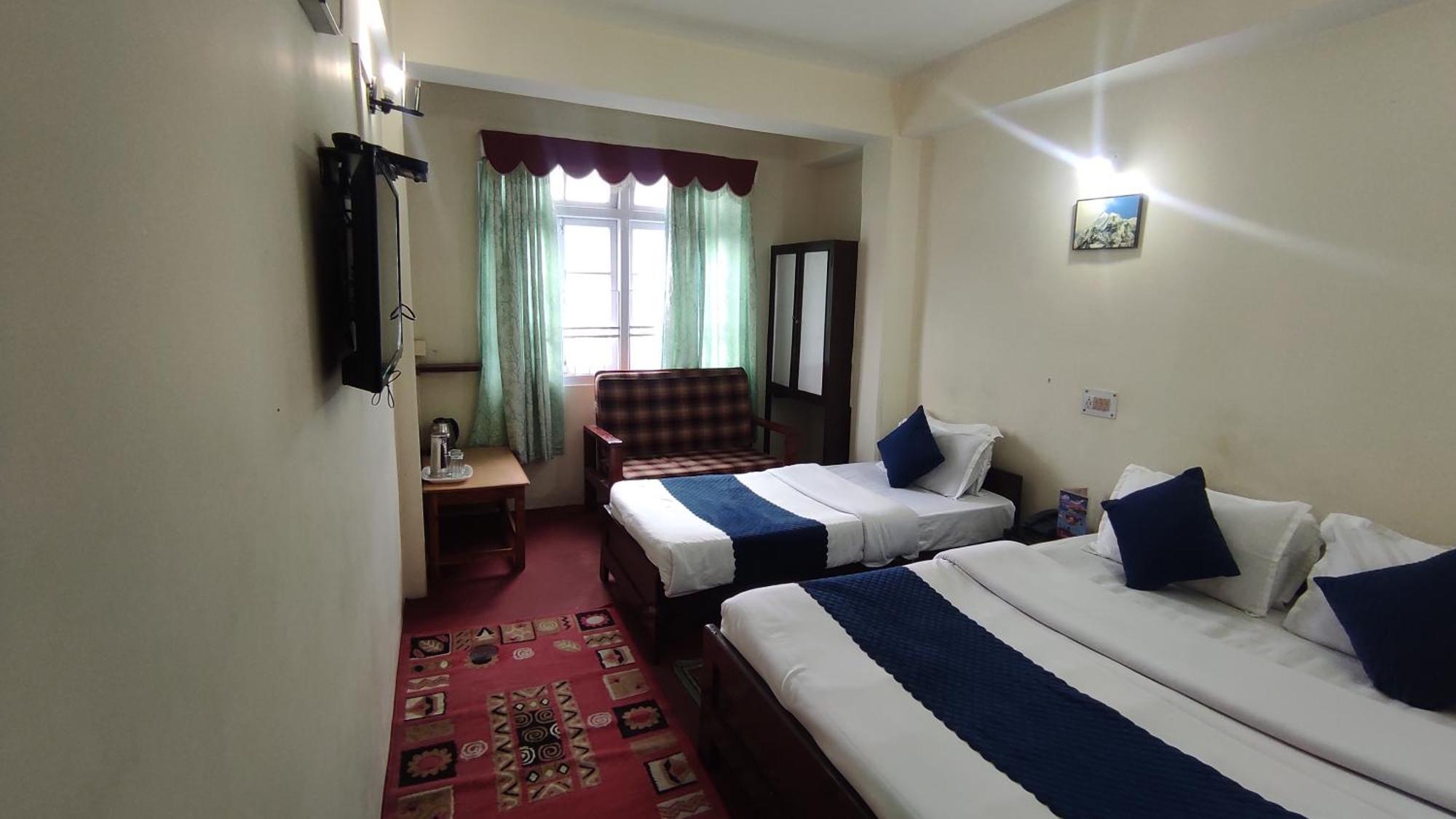 Hotel Kasturi Gangtok Buitenkant foto