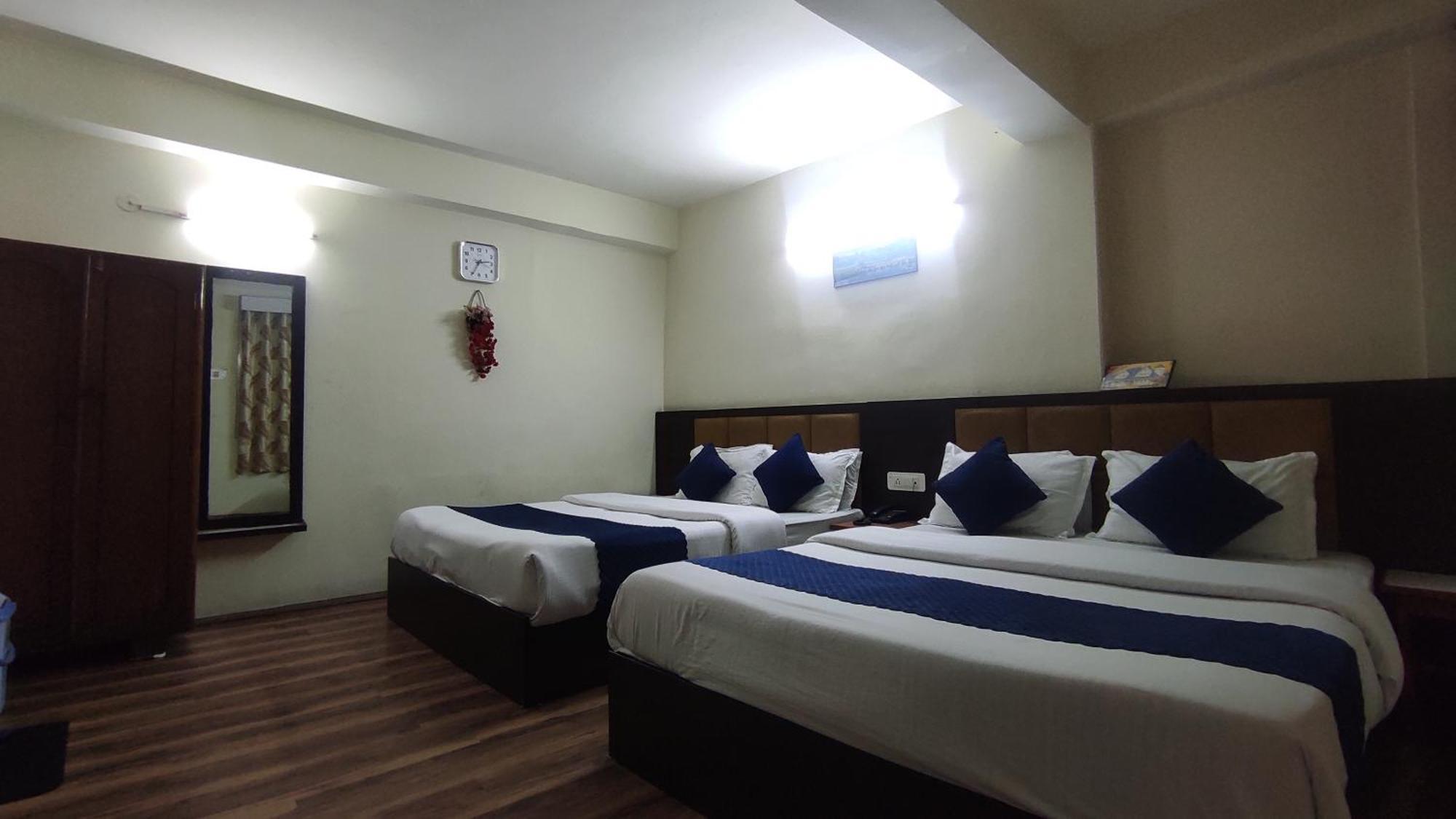 Hotel Kasturi Gangtok Buitenkant foto